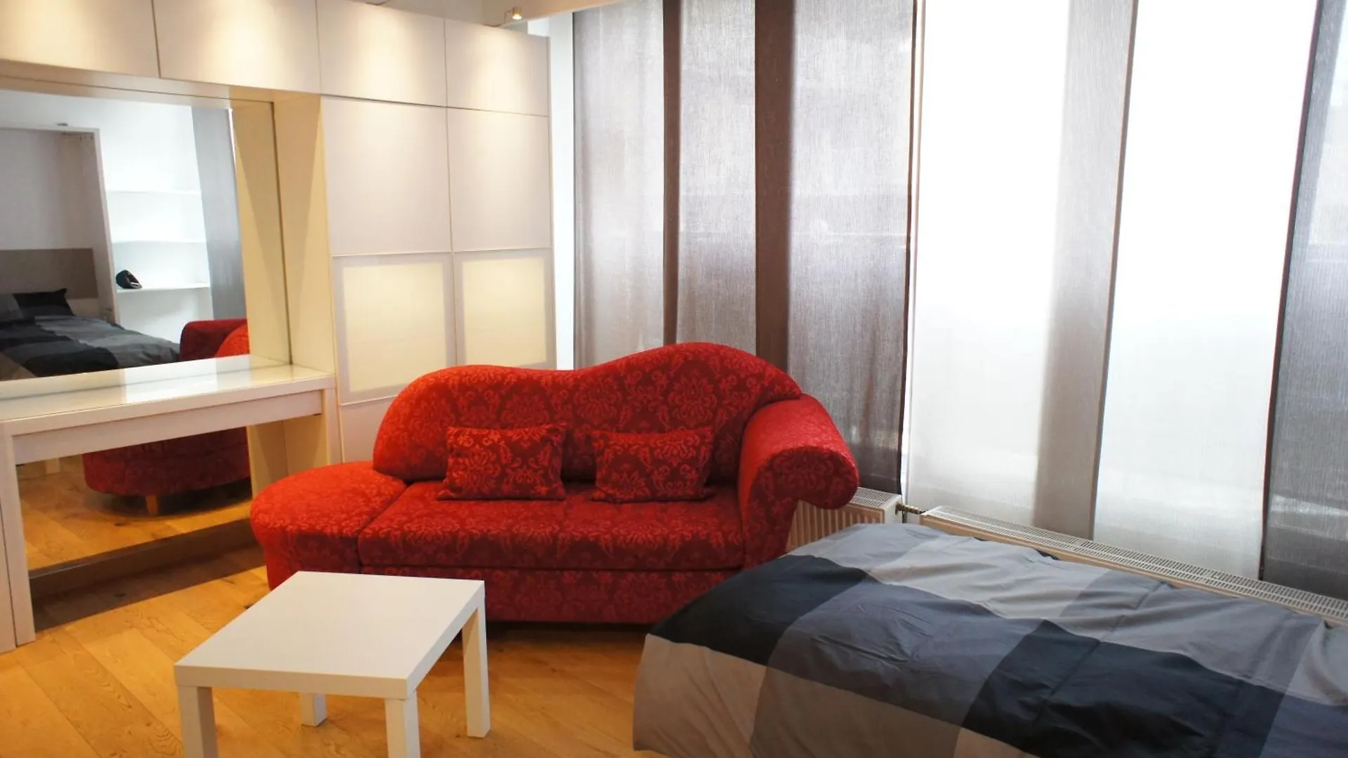 Apartments Berlaymont Ohy Bruxelles 0*,  Belgio
